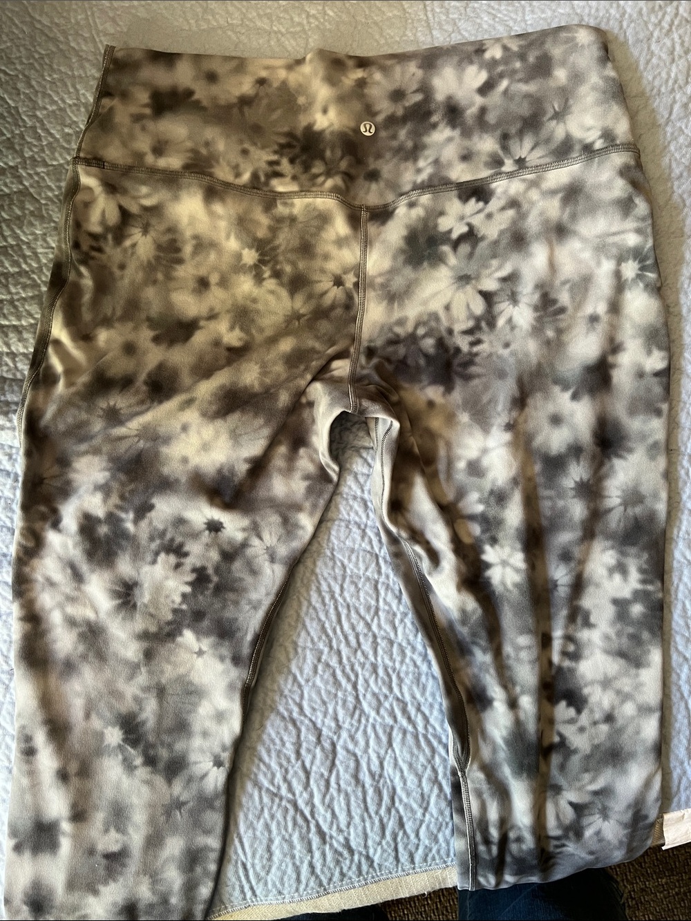 lululemon Align High Rise 28” Meadow Haze Gray Leggings - Picture 4 of 7
